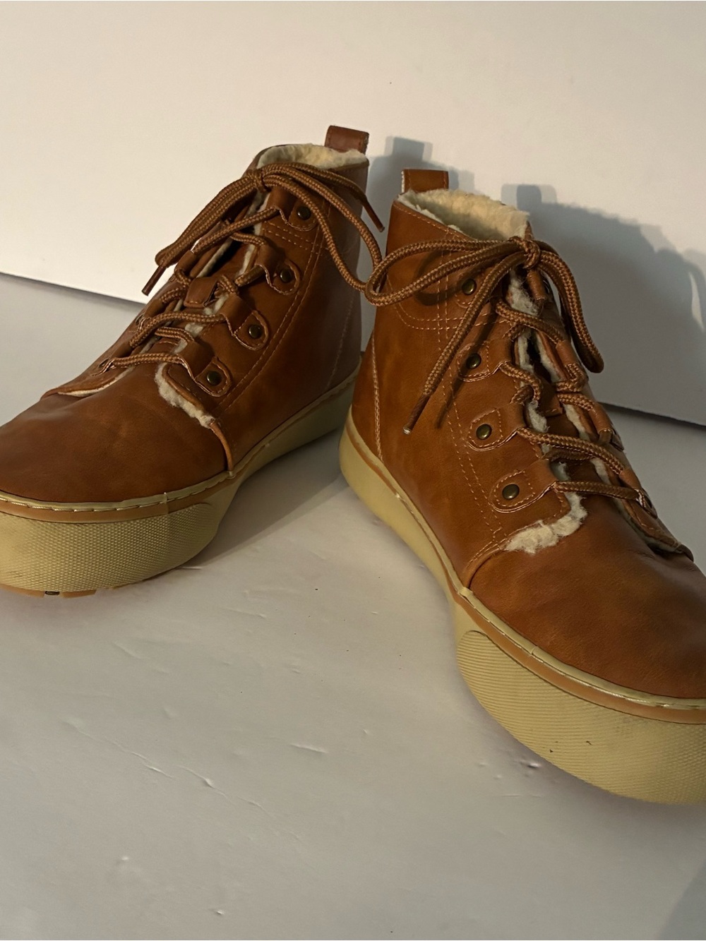 Lugz Brown Leather High-Top Boots with Cream Shearling Women’s 8